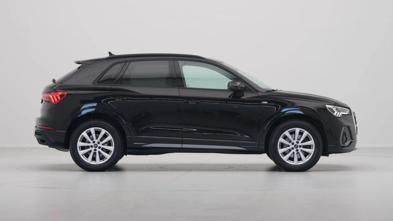 Audi Q3 45 TFSI e 245 pk S line edition