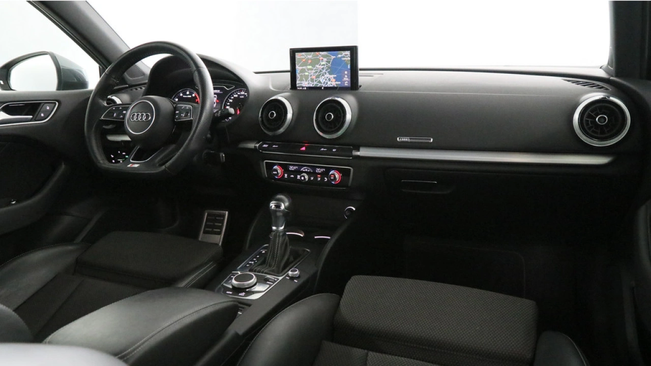 Audi A3 Limousine 35 TFSI 150pk CoD Sport S Line Edition S-Tronic