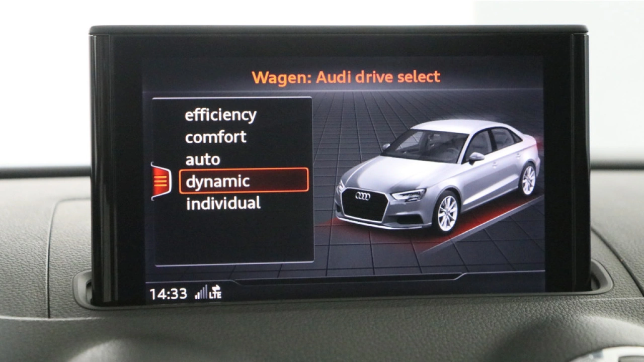 Audi A3 Limousine 35 TFSI 150pk CoD Sport S Line Edition S-Tronic