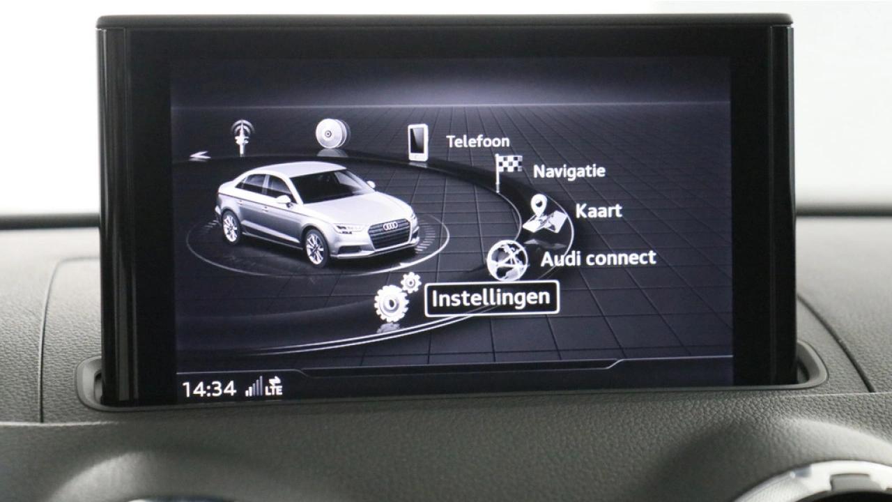 Audi A3 Limousine 35 TFSI 150pk CoD Sport S Line Edition S-Tronic
