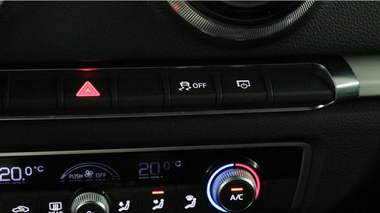 Audi A3 Limousine 35 TFSI 150pk CoD Sport S Line Edition S-Tronic