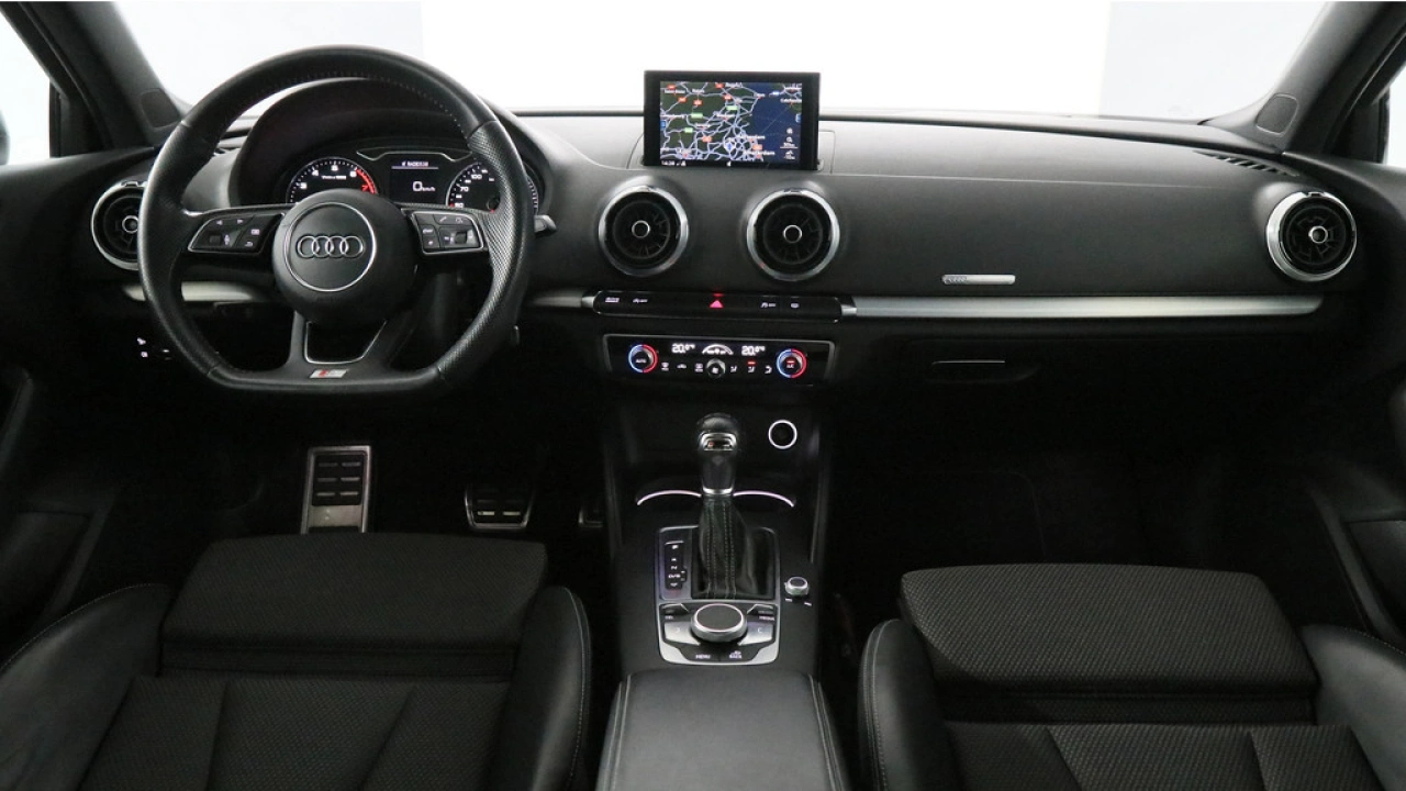 Audi A3 Limousine 35 TFSI 150pk CoD Sport S Line Edition S-Tronic