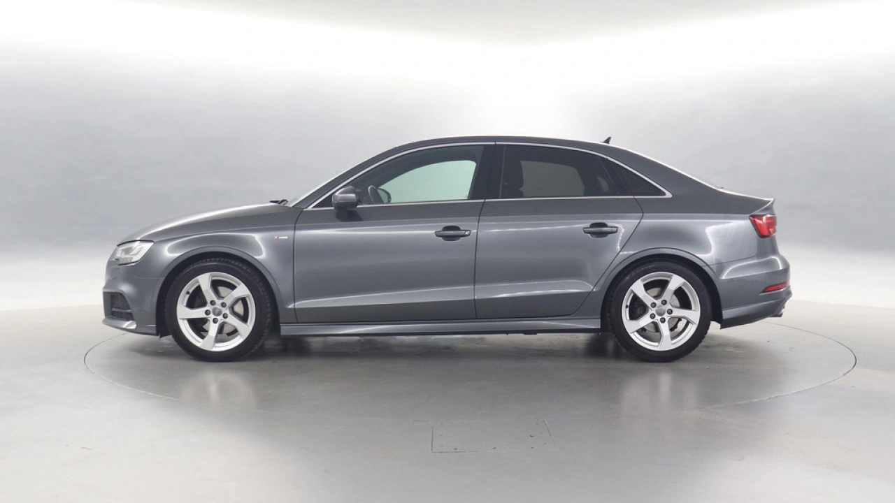 Audi A3 Limousine 35 TFSI 150pk CoD Sport S Line Edition S-Tronic