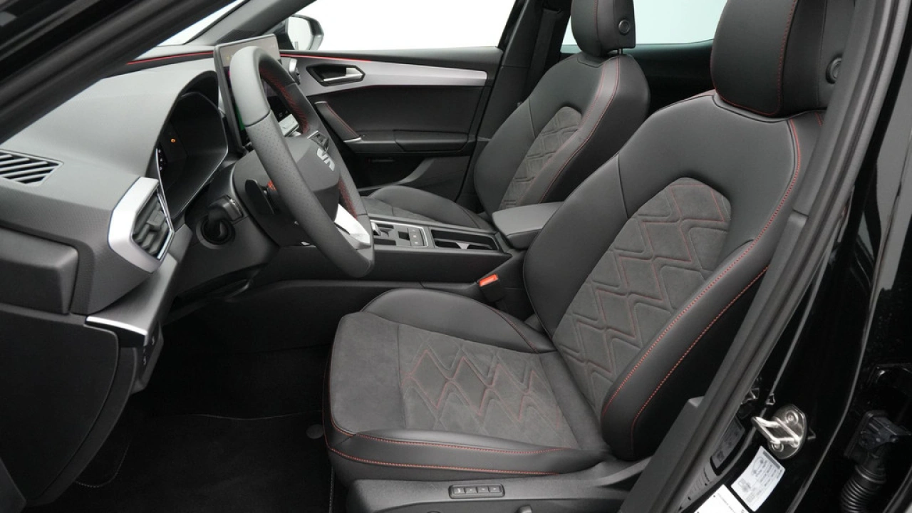 SEAT Leon 1.5 TSI e-Hybrid FR Business