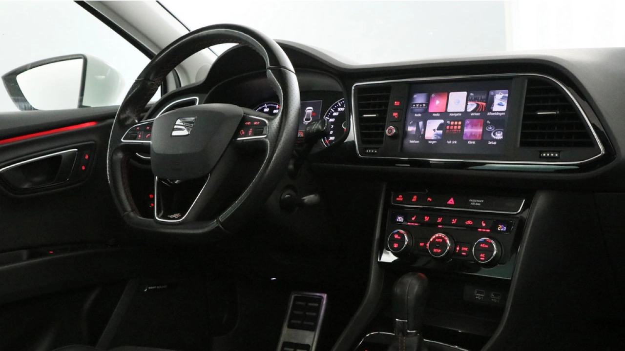 SEAT León ST 1.4 EcoTSI 150pk FR DSG
