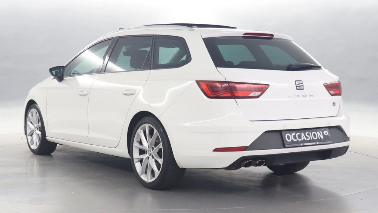 SEAT León ST 1.4 EcoTSI 150pk FR DSG