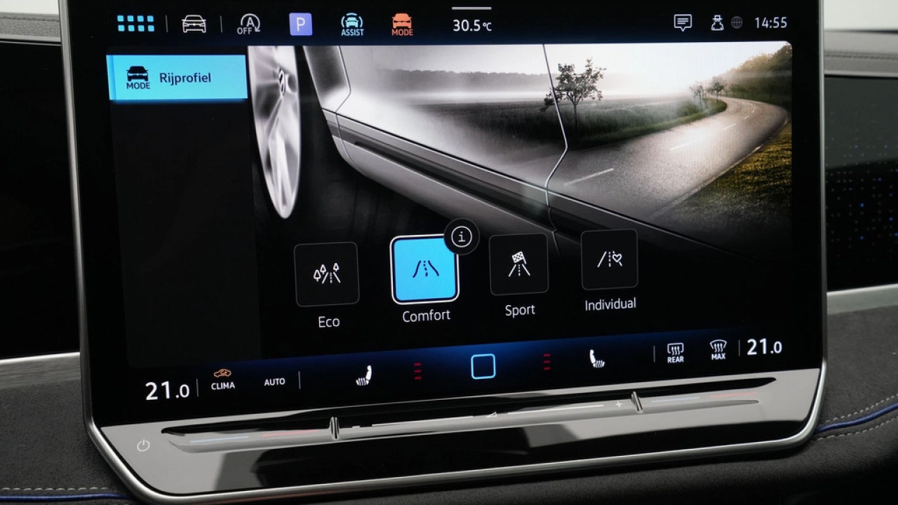 Volkswagen Passat Variant 1.5 eTSI 150pk R-Line Business