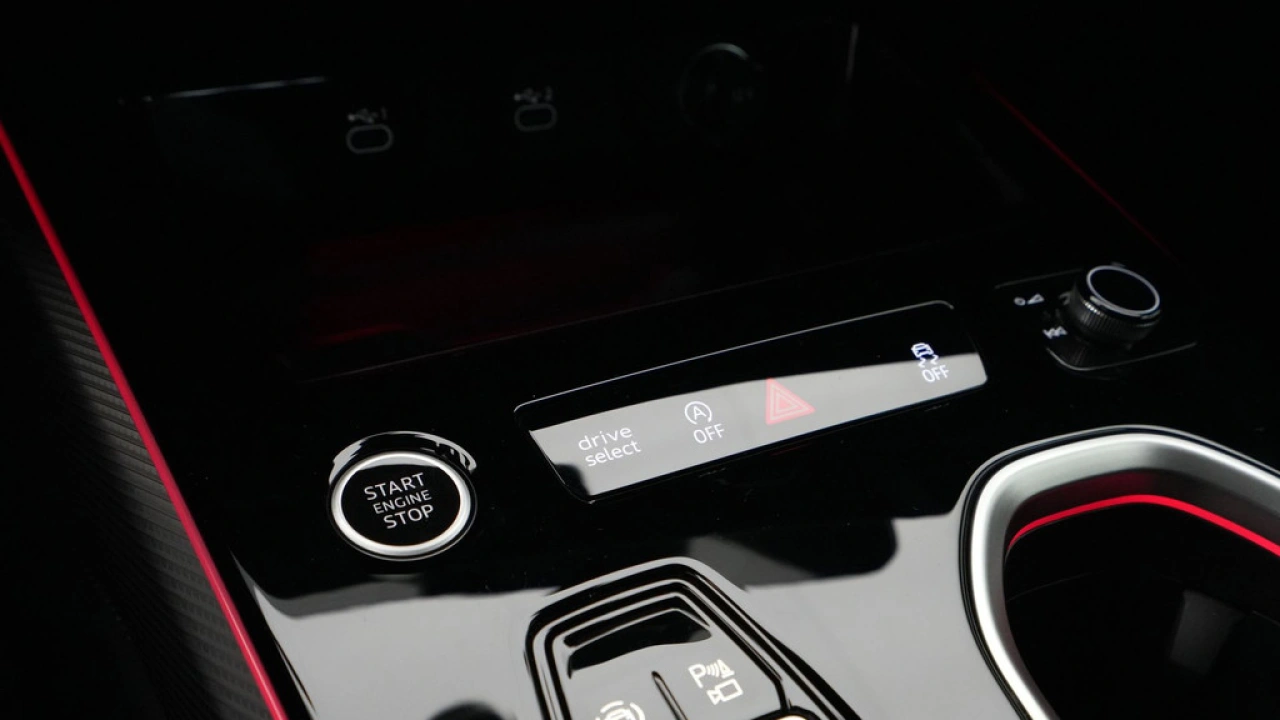 Audi A6 Avant TFSI Advanced edition