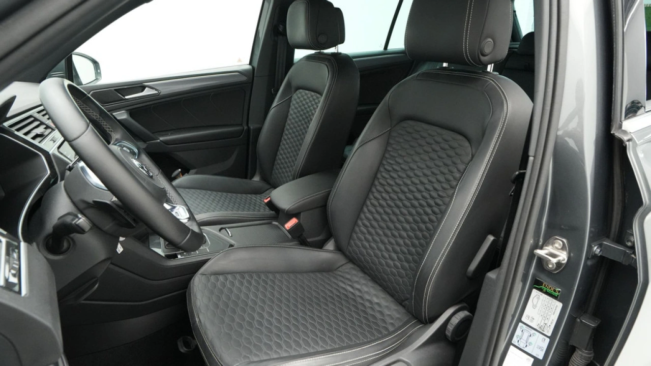 Volkswagen Tiguan 1.4 TSI 150pk DSG Highline R-Line