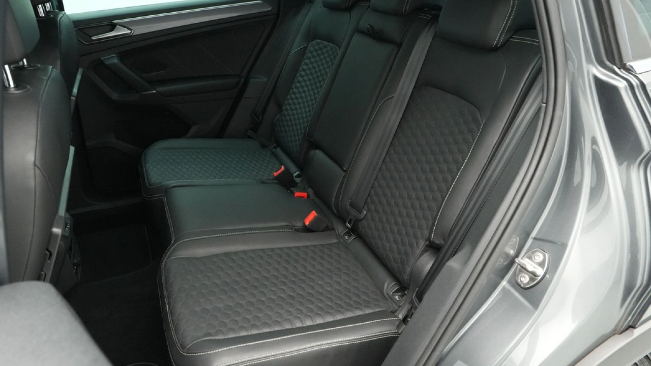 Volkswagen Tiguan 1.4 TSI 150pk DSG Highline R-Line
