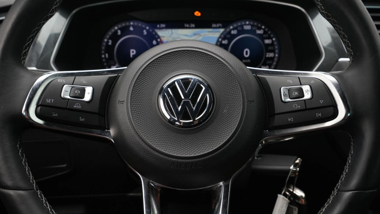 Volkswagen Tiguan 1.4 TSI 150pk DSG Highline R-Line