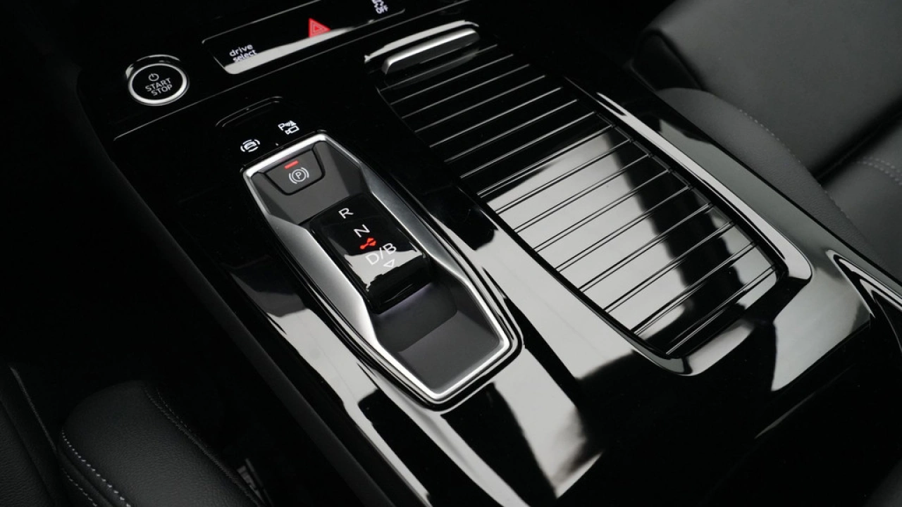 Audi Q6 e-tron Advanced edition performance 100 kWh