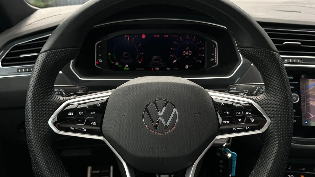 Volkswagen Tiguan 1.4 TSI 245pk DSG eHybrid R-Line Black Style Panoramadak Navigatie