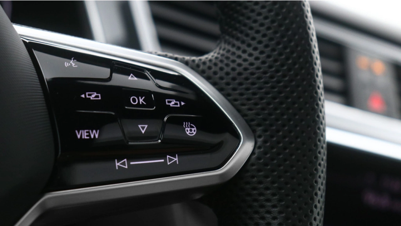 Volkswagen Tiguan 1.4 TSI 245pk DSG eHybrid R-Line Black Style Panoramadak Navigatie