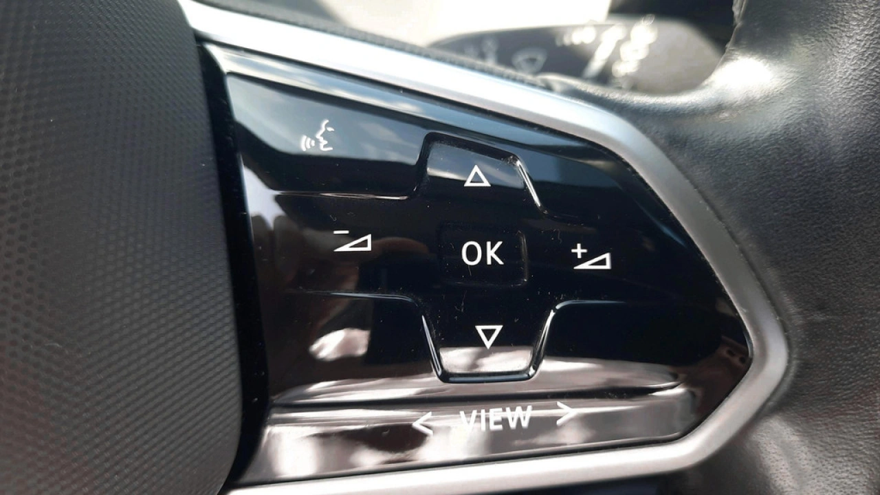Volkswagen ID.3 First Plus 58 kWh | LED Matrix | 19