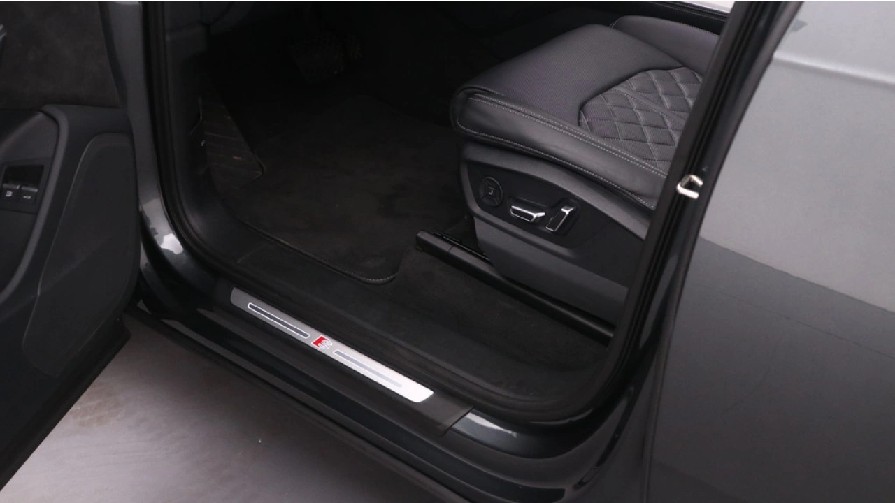 Audi Q7 55 TFSI e quattro Pro Line Plus | Trekhaak | Stoelventilatie | HUD |