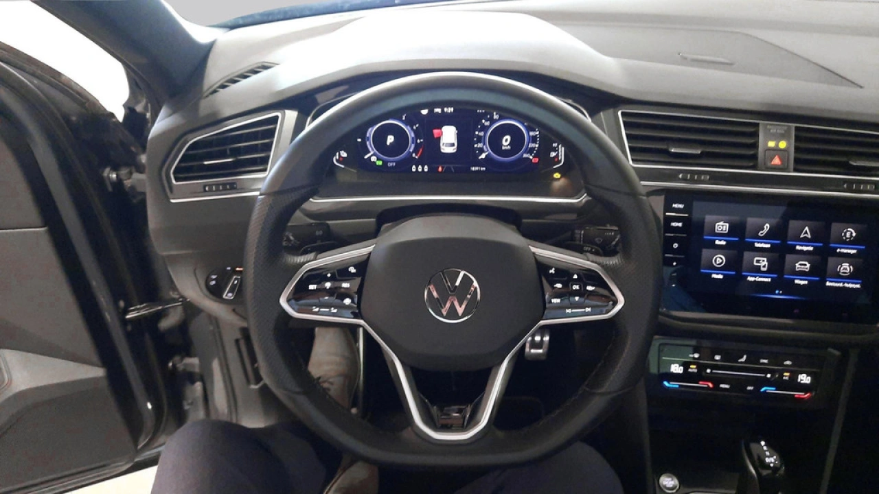 Volkswagen Tiguan 1.4 TSI eHybrid R-Line Business+ | Panoramadak |