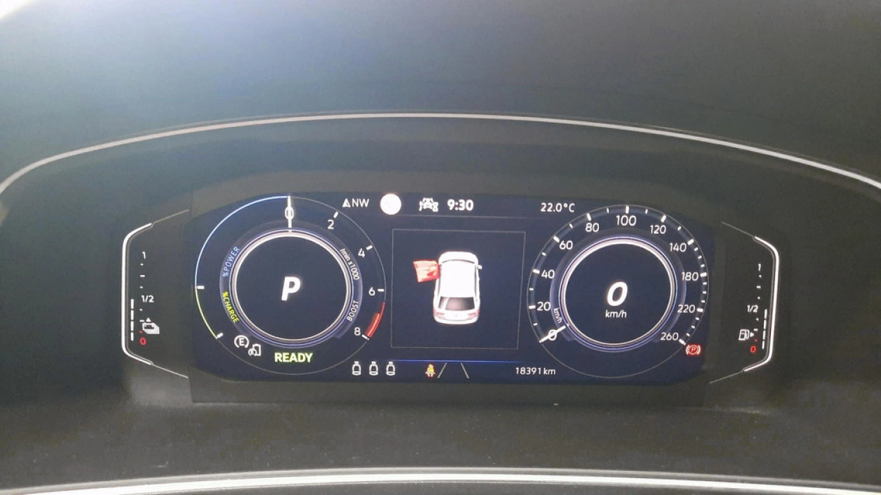 Volkswagen Tiguan 1.4 TSI eHybrid R-Line Business+ | Panoramadak |