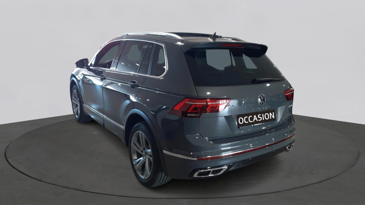 Volkswagen Tiguan 1.4 TSI eHybrid R-Line Business+ | Panoramadak |