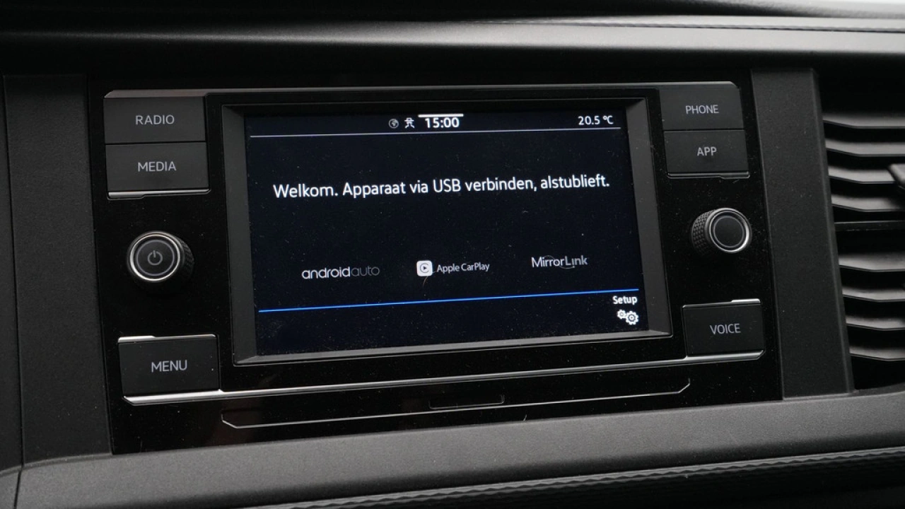 VW Bedrijfswagens Transporter 2.0 TDI 110pk L2H1 28 Comfortline