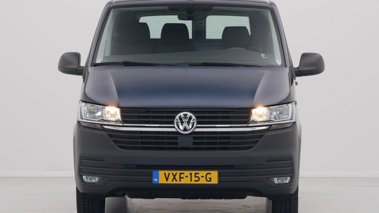 VW Bedrijfswagens Transporter 2.0 TDI 110pk L2H1 28 Comfortline