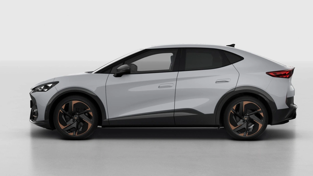 CUPRA Tavascan 77kWh Elektromotor 340 1AT VZ Adrenaline