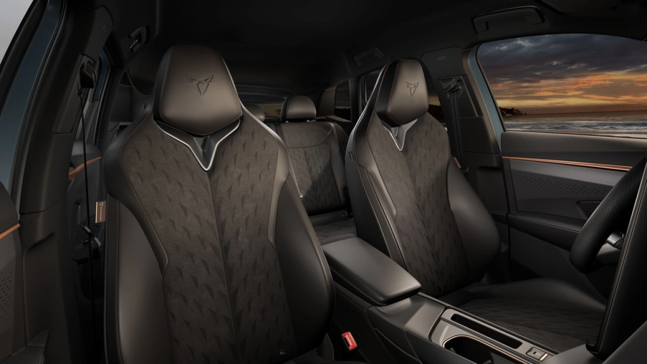 CUPRA Terramar 1.5 TSI e-Hybrid 204 6DSG Business