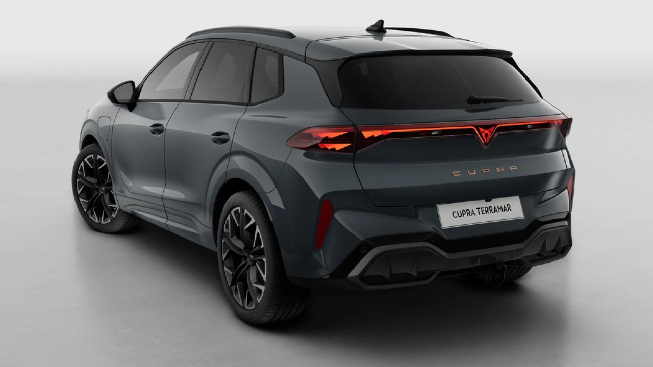 CUPRA Terramar 1.5 TSI e-Hybrid 204 6DSG Business