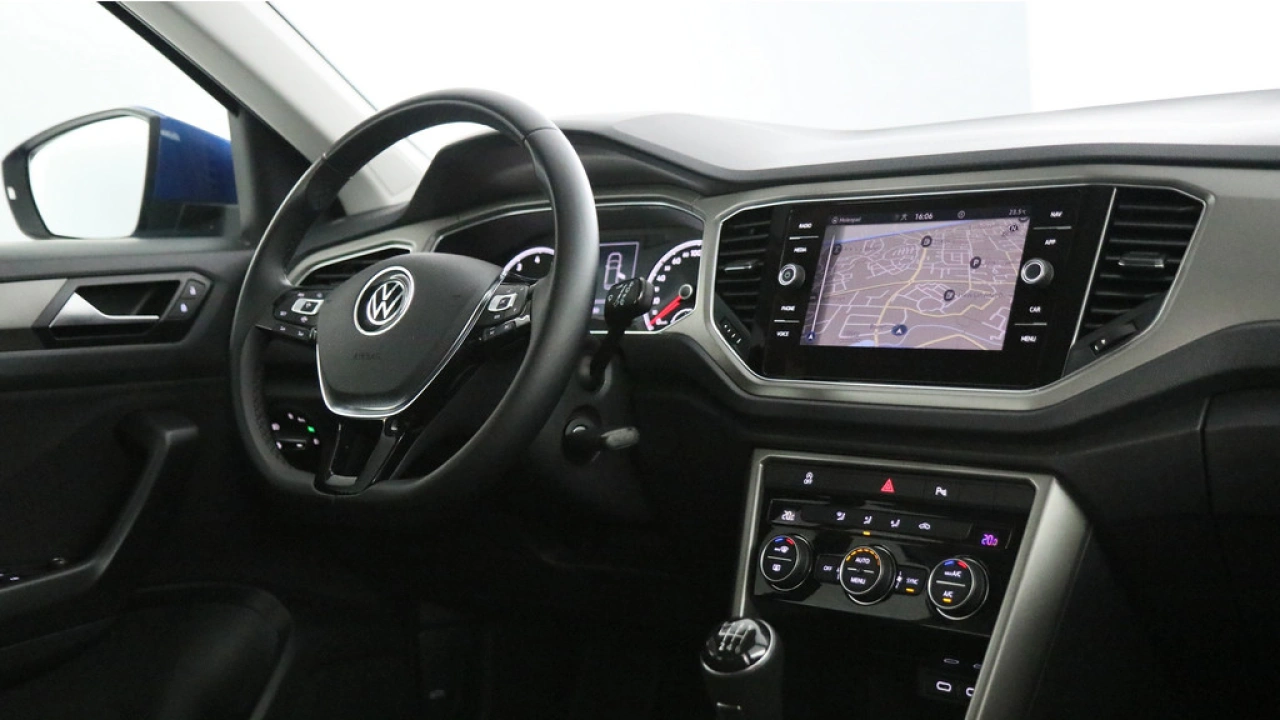 Volkswagen T-Roc 1.0 TSI 110pk Style Navigatie Clima