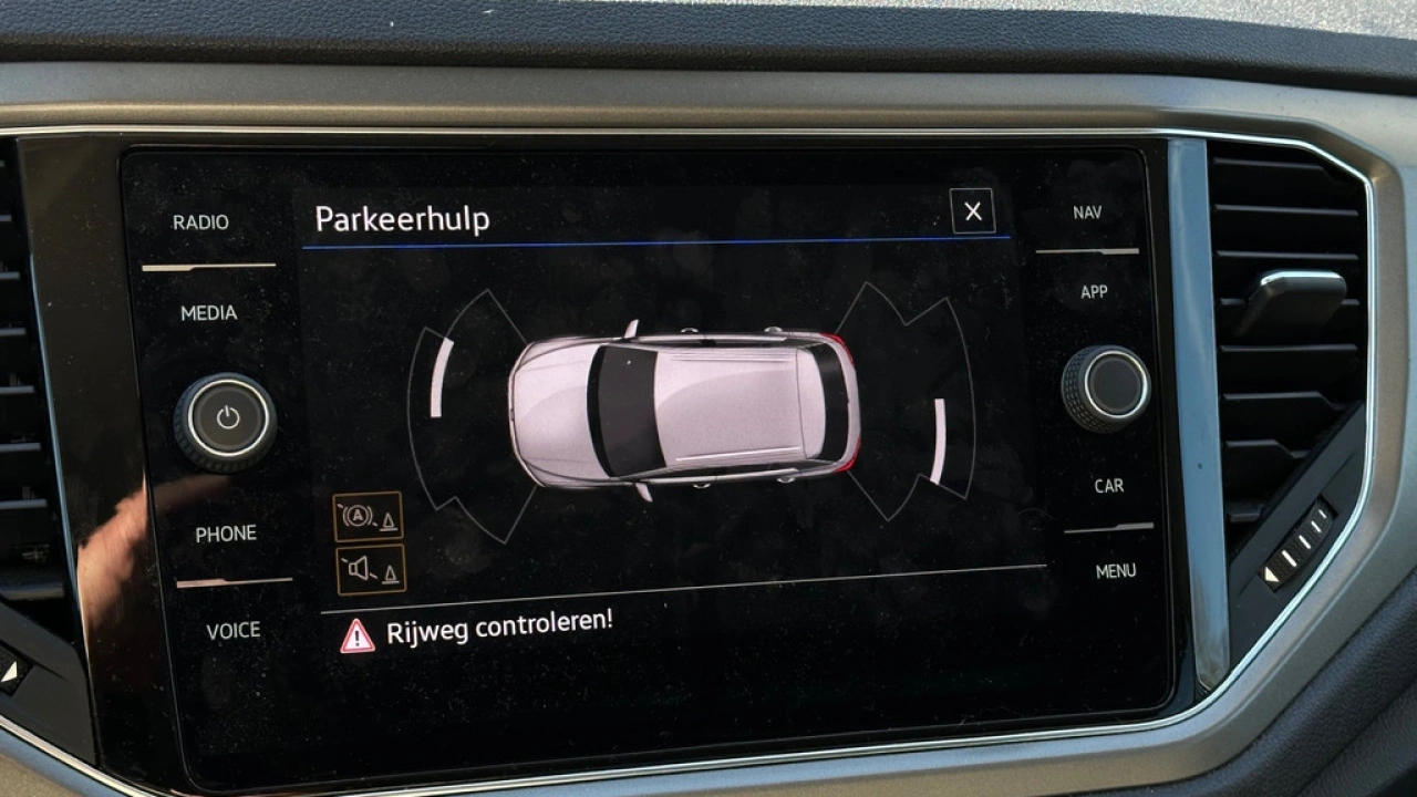 Volkswagen T-Roc 1.0 TSI 110pk Style Navigatie Clima