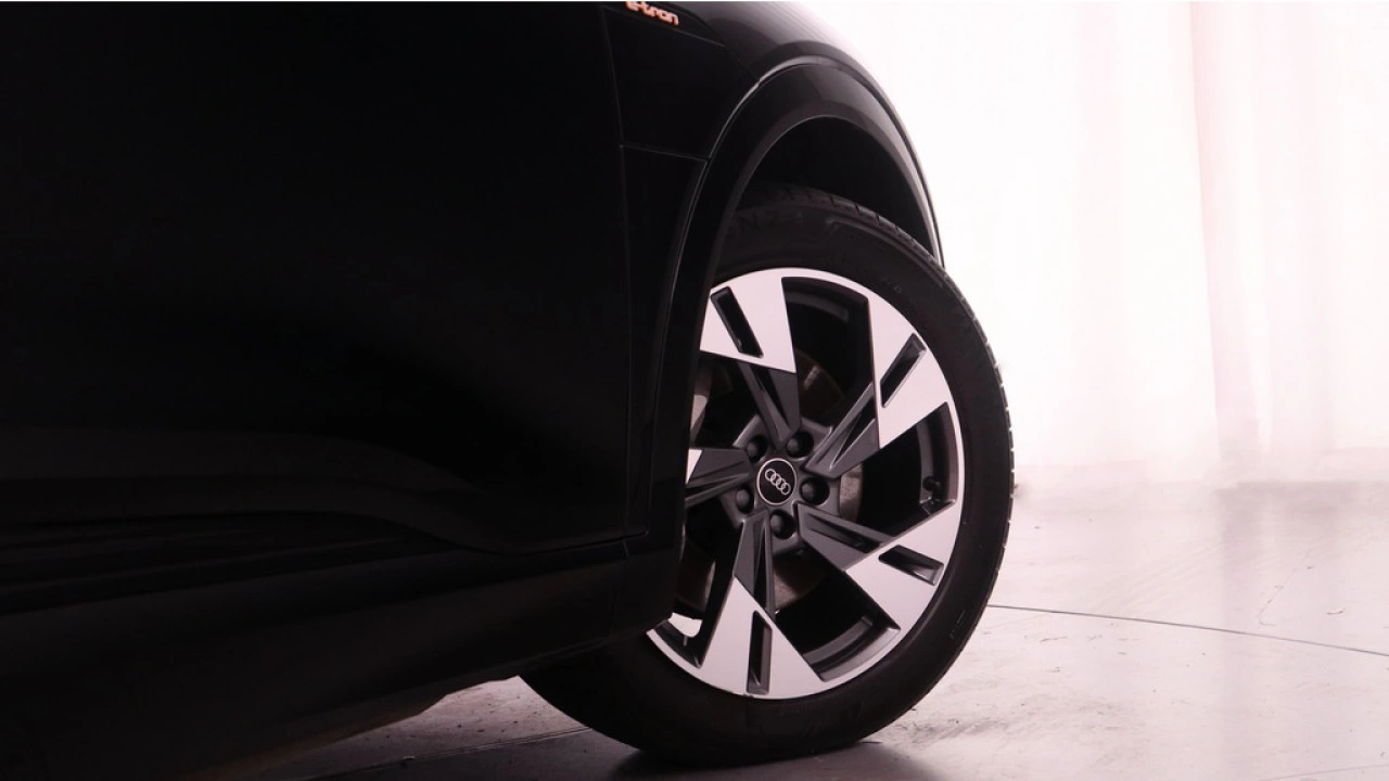 Audi e-tron Sportback S Edition e-tron 55 300kw/408pk 95Kwh Sportback | Panoramadak | B&O |