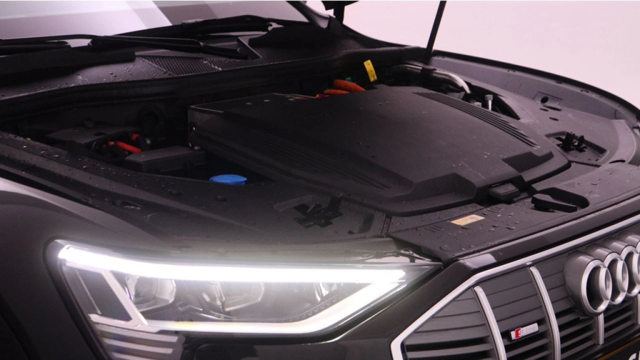 Audi e-tron Sportback S Edition e-tron 55 300kw/408pk 95Kwh Sportback | Panoramadak | B&O |