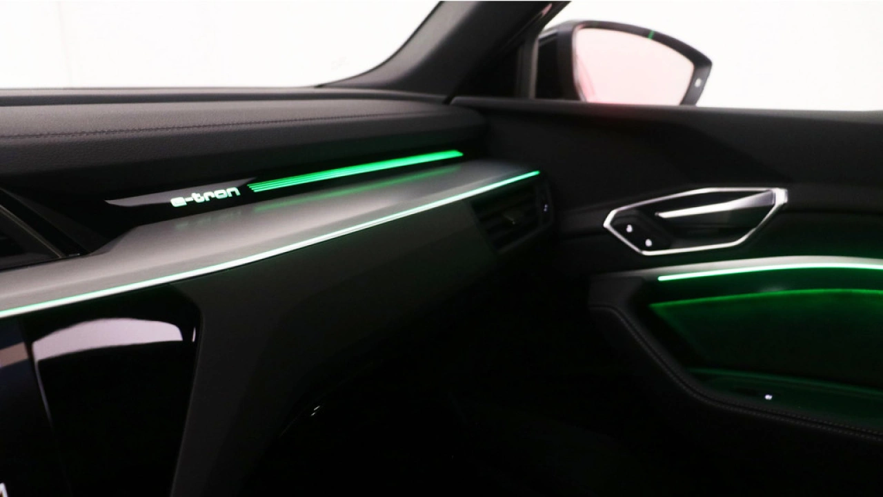 Audi e-tron Sportback S Edition e-tron 55 300kw/408pk 95Kwh Sportback | Panoramadak | B&O |