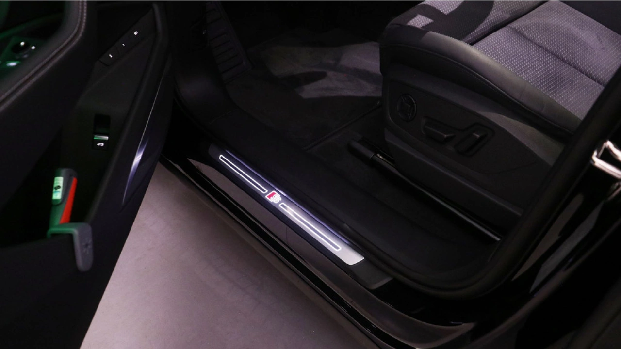 Audi e-tron Sportback S Edition e-tron 55 300kw/408pk 95Kwh Sportback | Panoramadak | B&O |