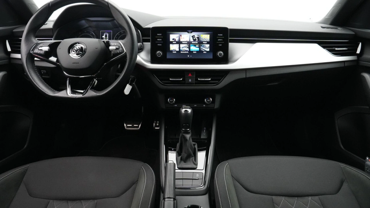 Škoda Kamiq 1.0 TSI 110pk DSG Sport Business