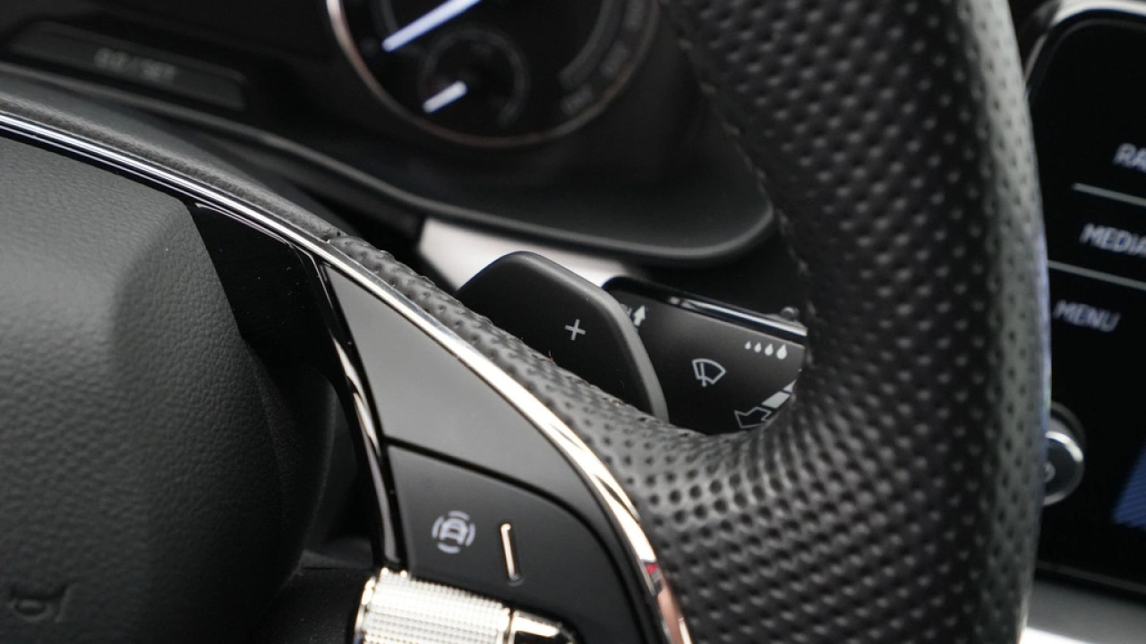 Škoda Kamiq 1.0 TSI 110pk DSG Sport Business