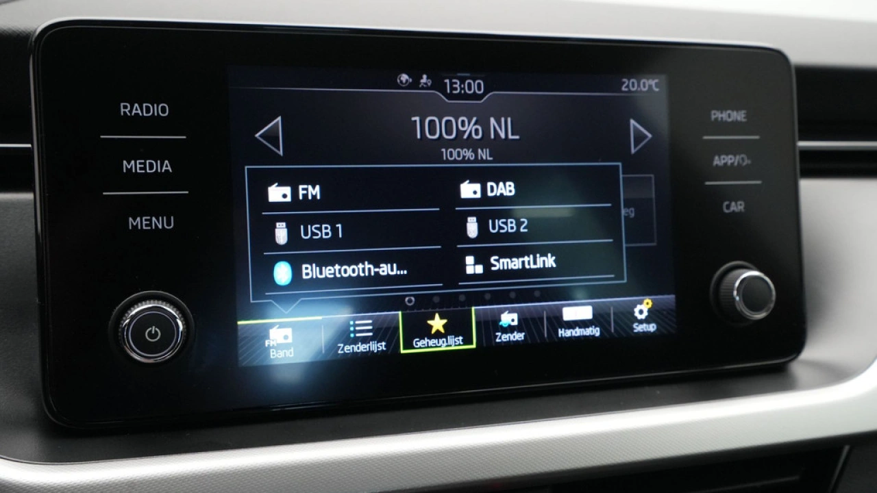 Škoda Kamiq 1.0 TSI 110pk DSG Sport Business