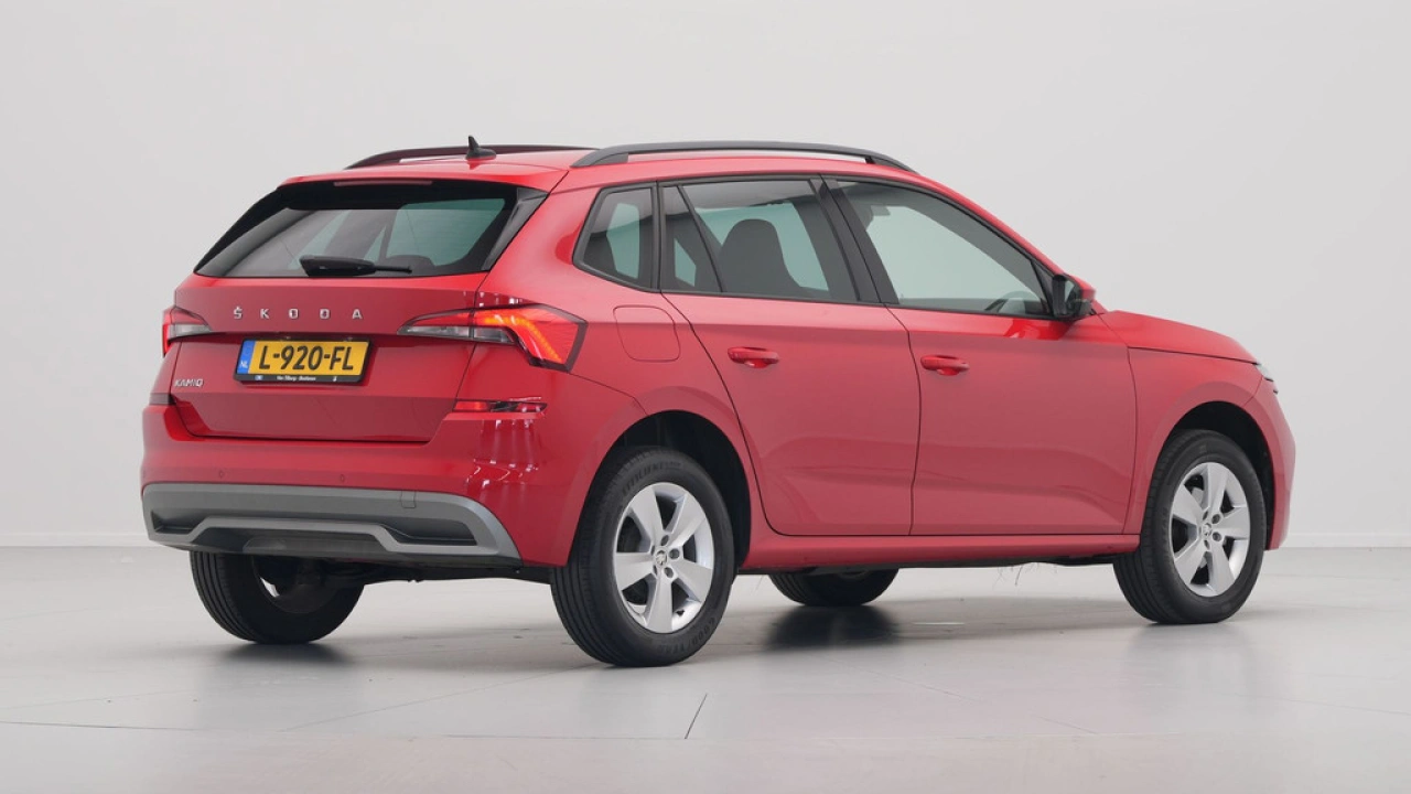 Škoda Kamiq 1.0 TSI 110pk DSG Sport Business