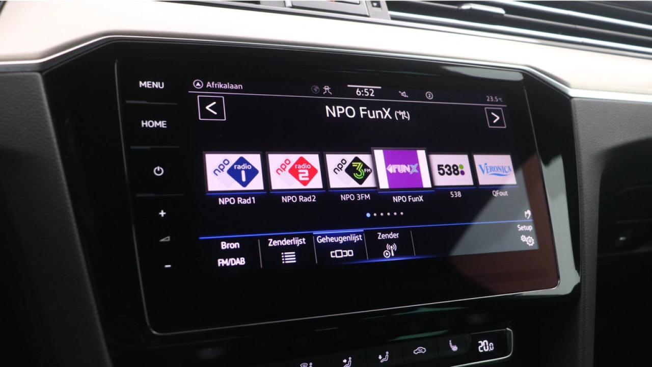 Volkswagen Passat Variant 1.5 TSI 150pk DSG Elegance Business R