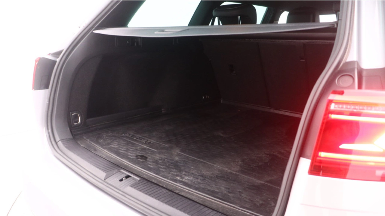 Volkswagen Passat Variant 1.5 TSI 150pk DSG Elegance Business R
