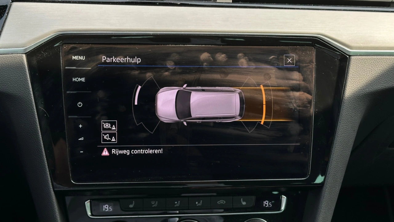 Volkswagen Passat Variant 1.5 TSI 150pk DSG Elegance Business R