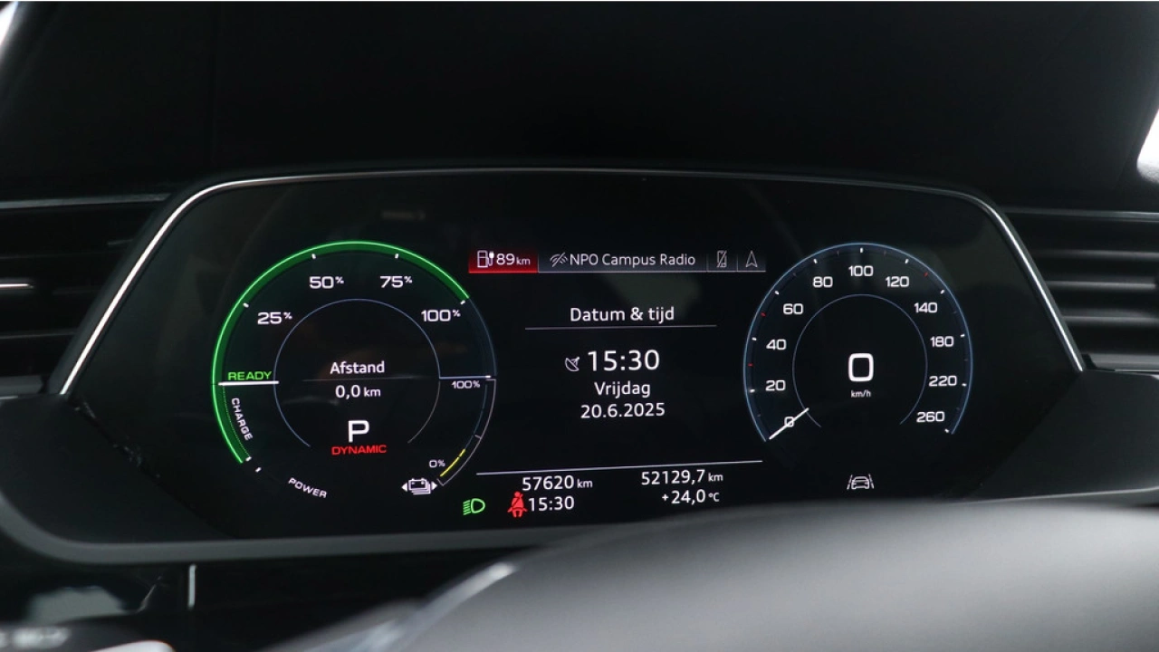 Audi e-tron e-tron 50 quattro Launch edition plus 71 kWh | Leder | Camera | B&O |