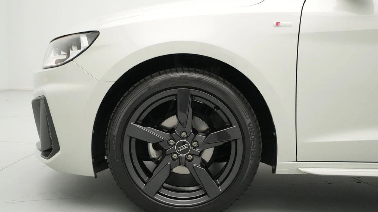 Audi A1 Sportback 25 TFSI 95 pk s-tronic S line edition