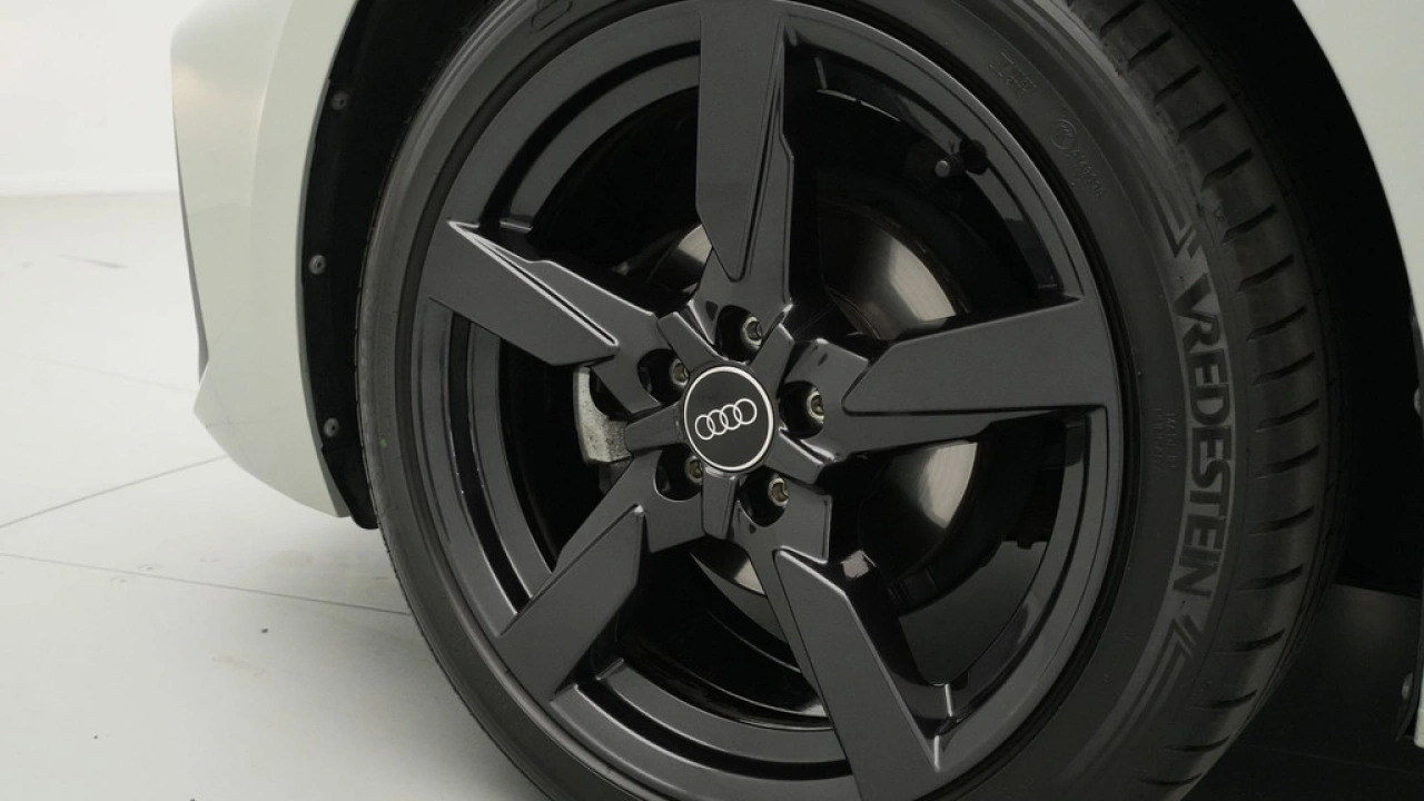 Audi A1 Sportback 25 TFSI 95 pk s-tronic S line edition