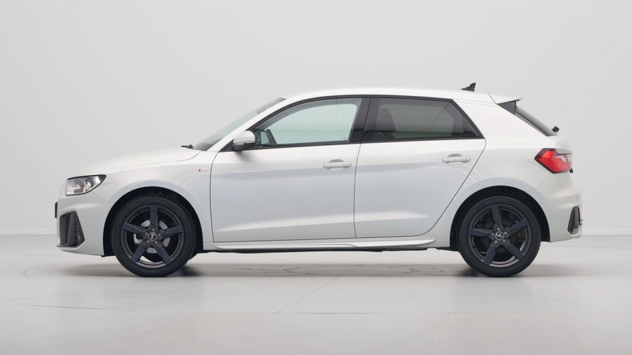 Audi A1 Sportback 25 TFSI 95 pk s-tronic S line edition