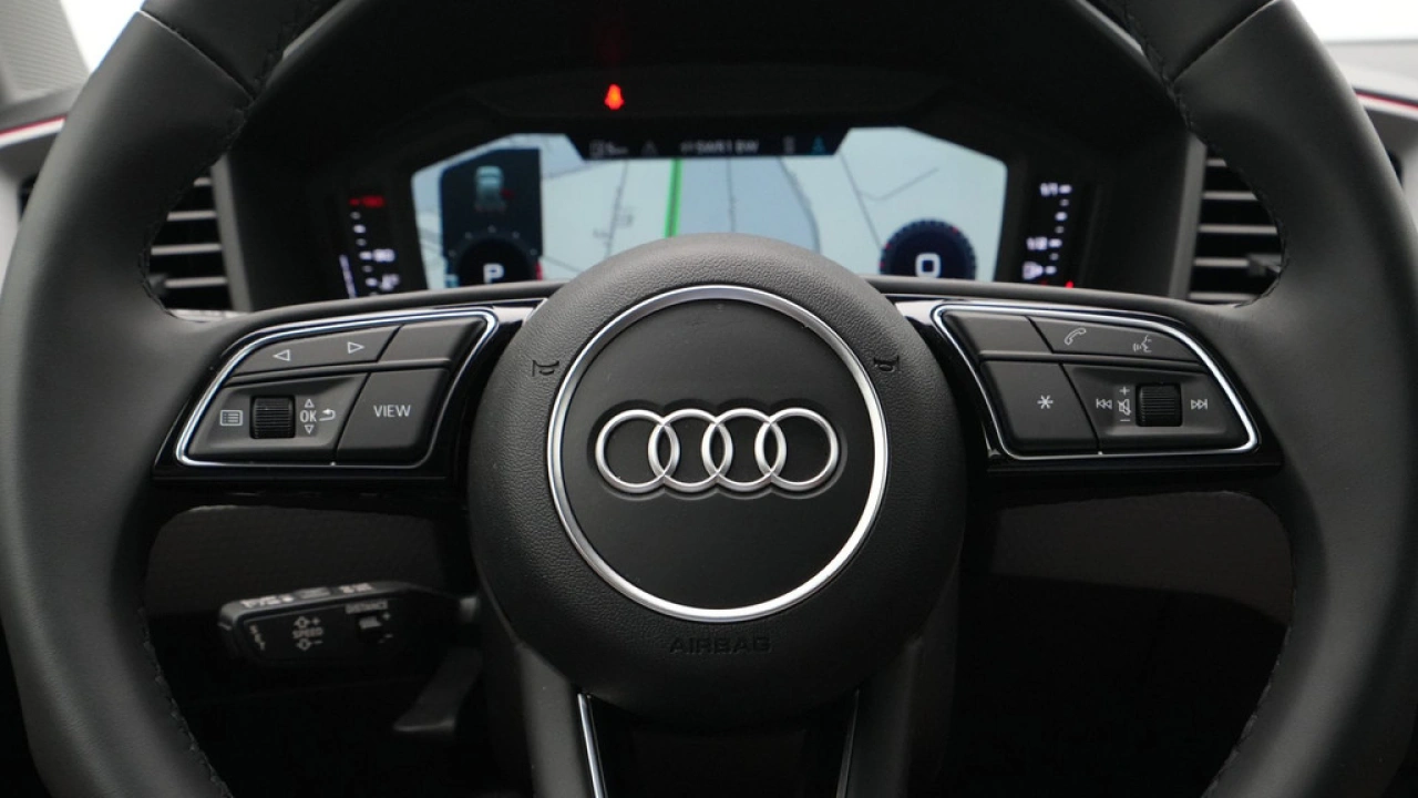 Audi A1 allstreet 30 TFSI 116 pk S-Tronic Advanced edition