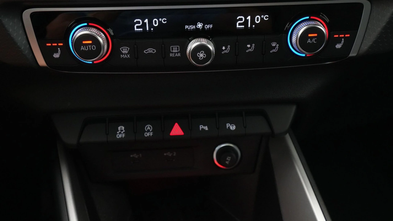 Audi A1 allstreet 30 TFSI 116 pk S-Tronic Advanced edition