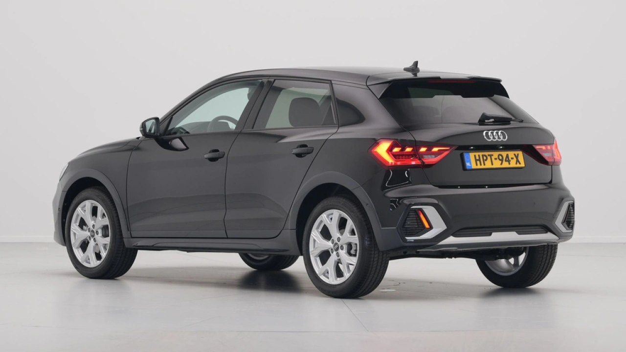 Audi A1 allstreet 30 TFSI 116 pk S-Tronic Advanced edition