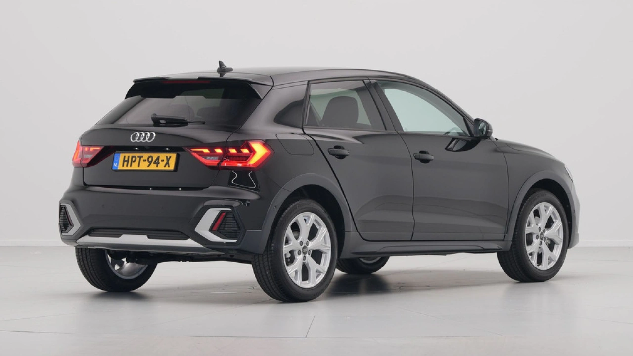 Audi A1 allstreet 30 TFSI 116 pk S-Tronic Advanced edition