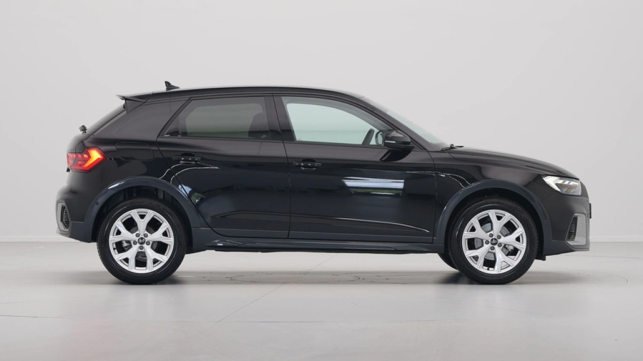 Audi A1 allstreet 30 TFSI 116 pk S-Tronic Advanced edition
